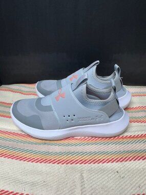 Under Armour Runplay Sneakers Woman's Size 7.5